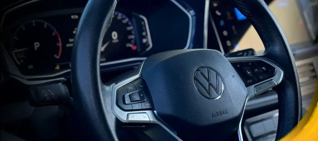 Volante de Volkswagen do estoque Arautos